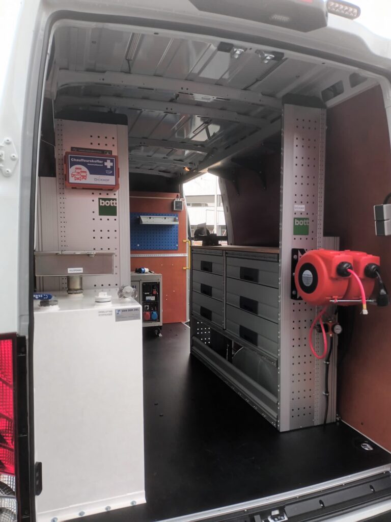 Van der Ziel elektra in bedrijfswagen