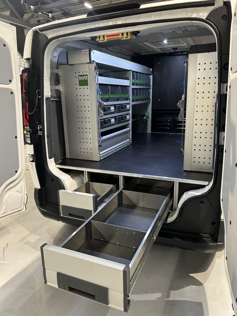 bedrijfswageninrichting kia PV5